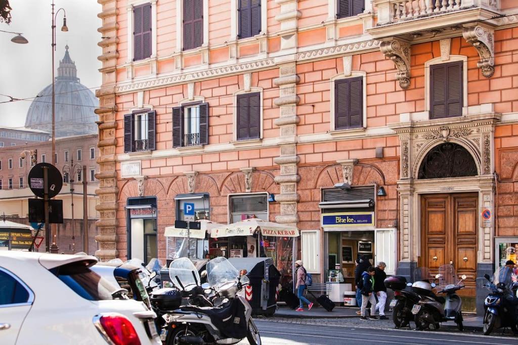 Casa Di Lella, A Due Passi Dal Vaticano Roma Exterior foto